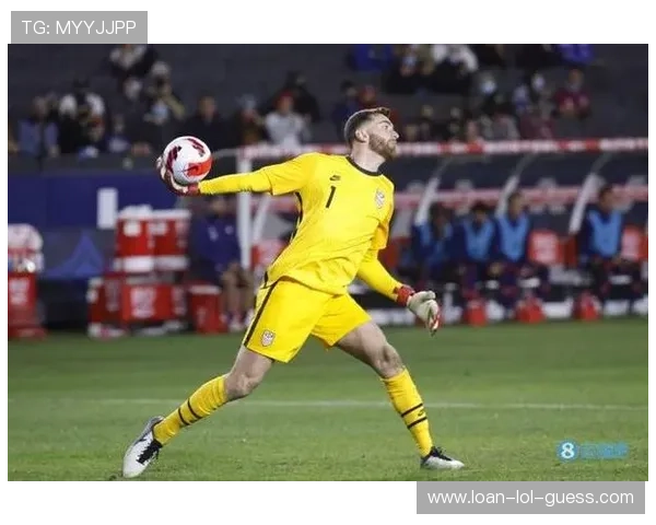 既能踢足球又能打篮球的足球巨星是谁成就了全能运动员的传奇