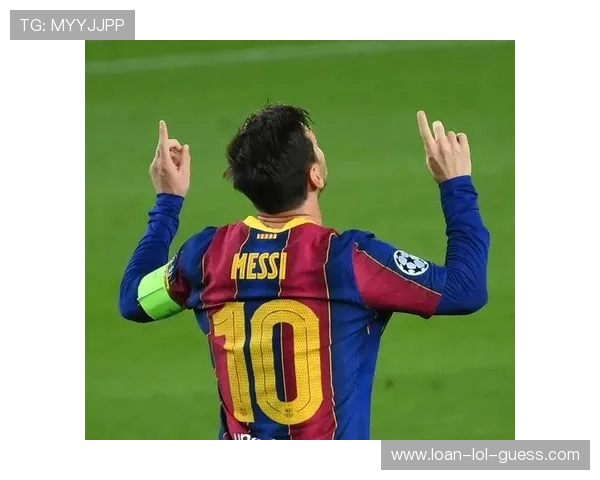 足球历史上著名的手拨球事件及相关球星背后的故事解析